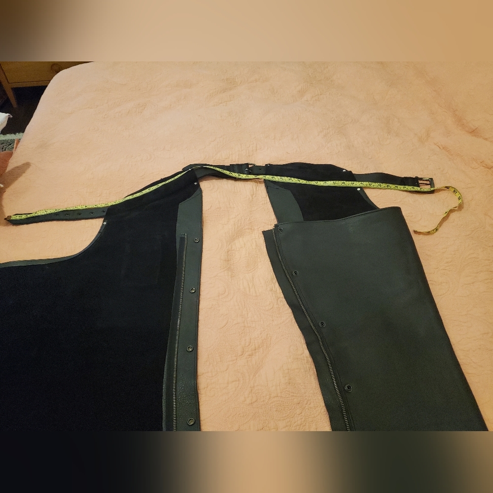 Motorcycle Chaps - Picture 11 of 13